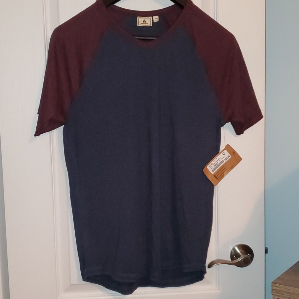 BNWT Essentials Jersey